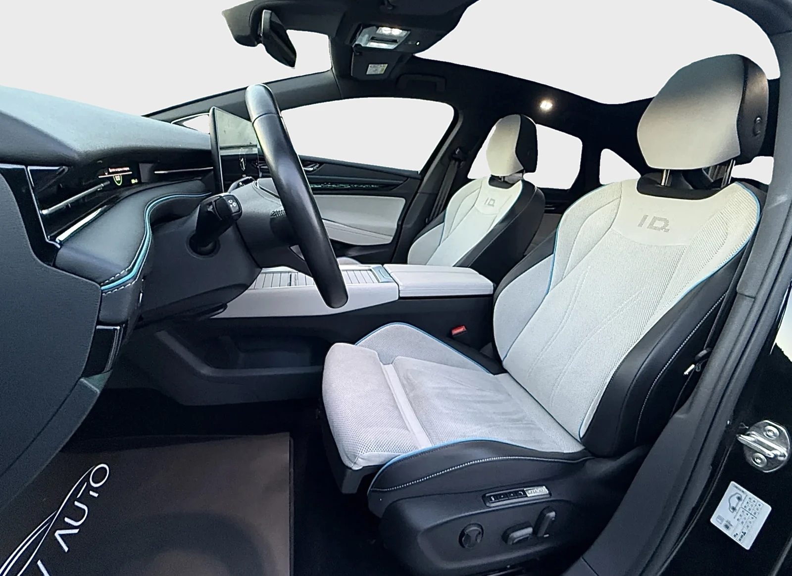 VW ID.7 PRO#PANORAMA#OBDUH#ГАРАНЦИЯ ДО 2032Г. ИЛИ 160000, снимка 10 - Автомобили и джипове - 54568403