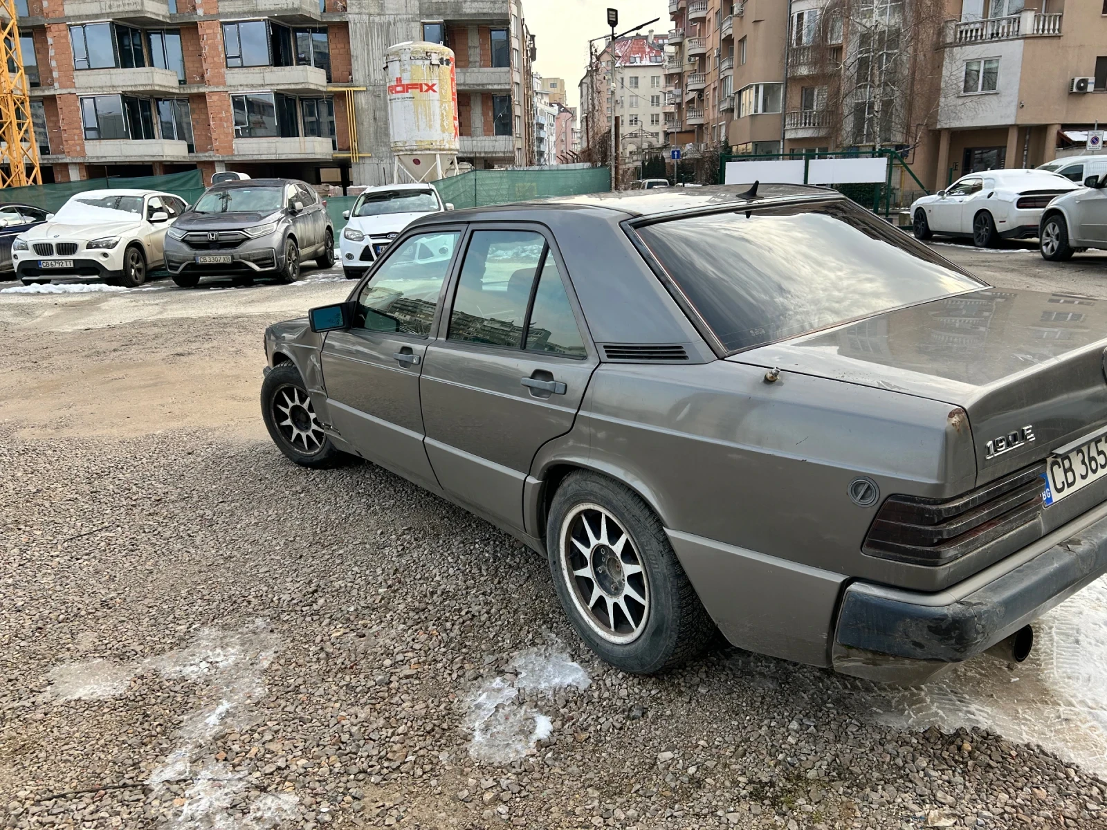 Mercedes-Benz 190, снимка 6 - Автомобили и джипове - 54572379