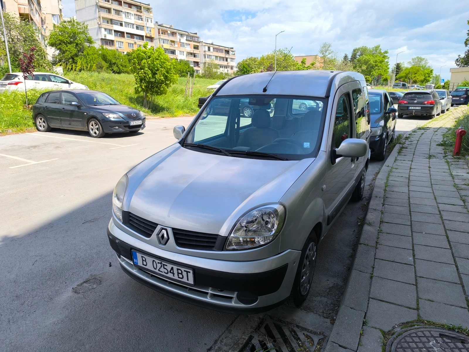 Renault Kangoo 1.5 dci, снимка 2 - Автомобили и джипове - 54659957