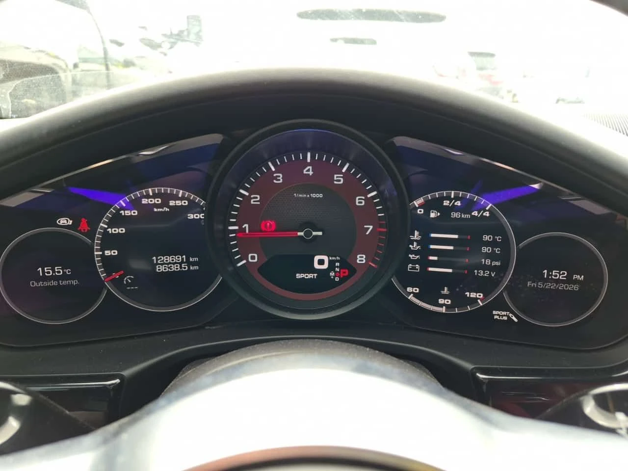 Porsche Panamera 4  CARFAX, снимка 9 - Автомобили и джипове - 54799649