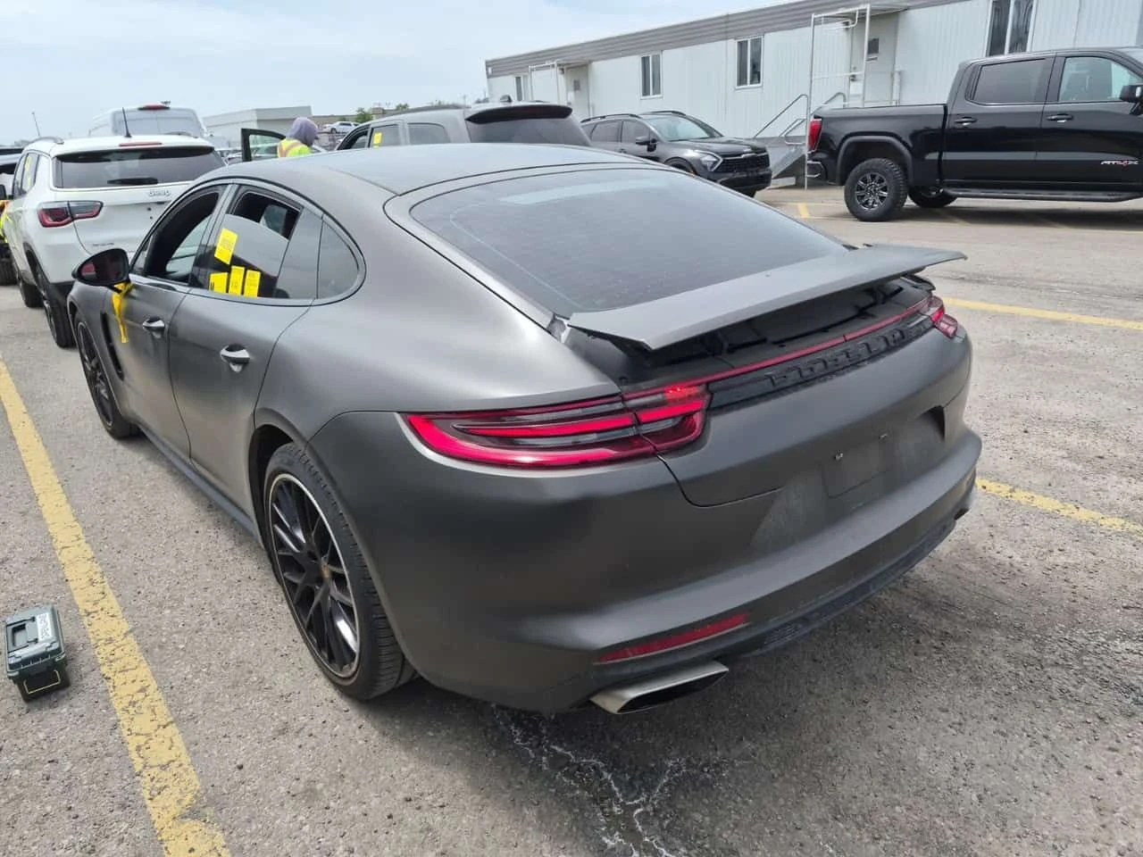 Porsche Panamera 4  CARFAX, снимка 4 - Автомобили и джипове - 54799649