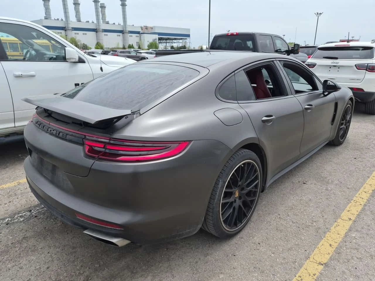 Porsche Panamera 4  CARFAX, снимка 3 - Автомобили и джипове - 54799649