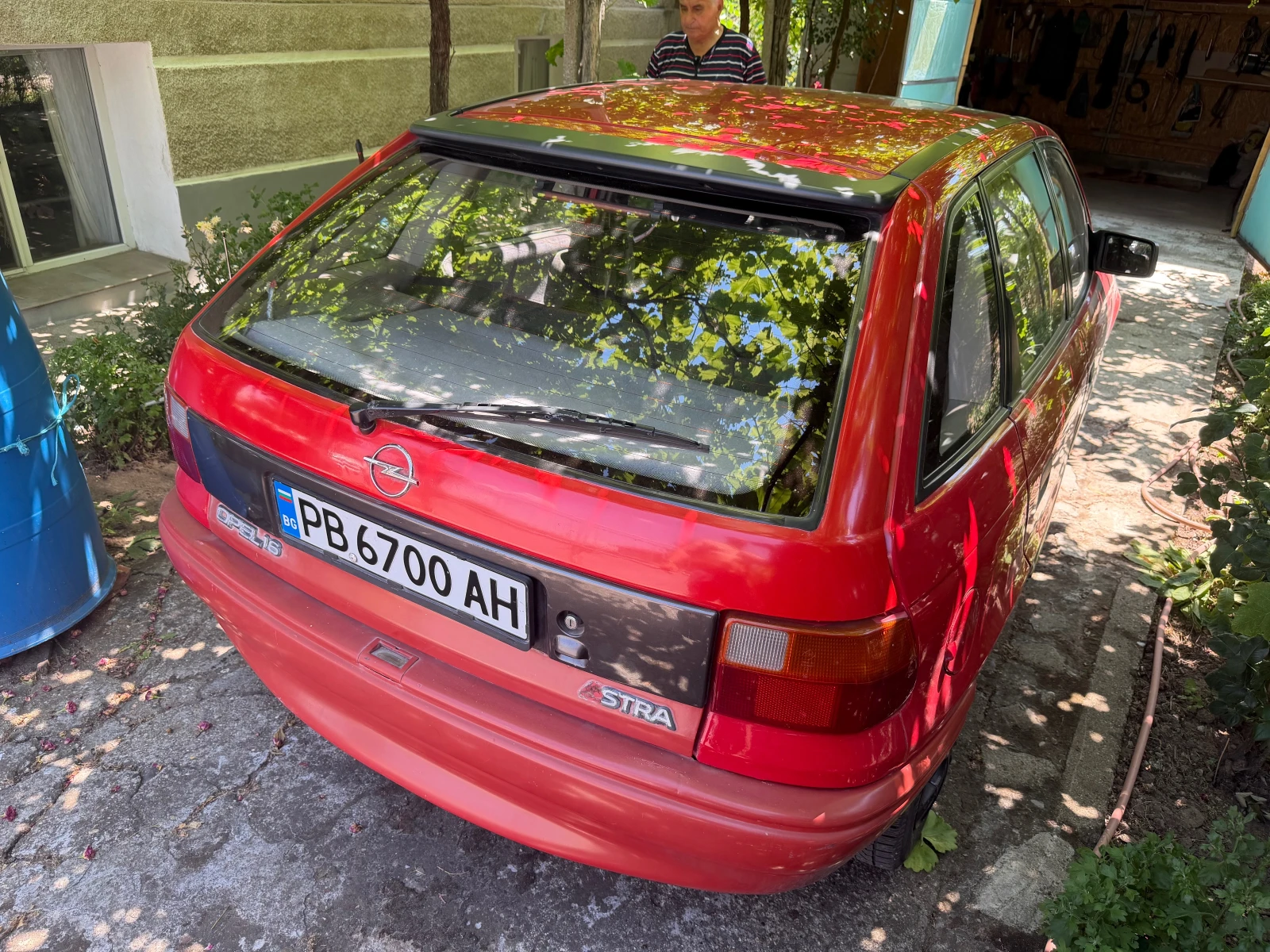 Opel Astra 1.6i, снимка 4 - Автомобили и джипове - 55024001