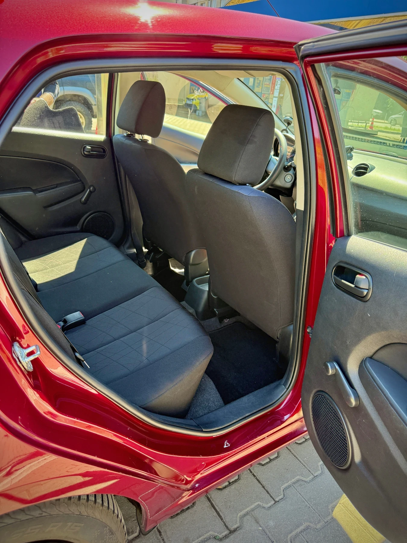 Mazda 2 НОВ ВНОС* КЛИМА* ОБСЛУЖЕНА* EURO 5, снимка 8 - Автомобили и джипове - 55064191