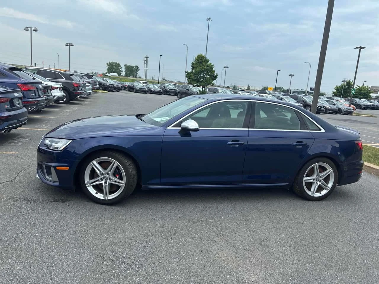 Audi S4 * Progressiv * CARFAX * ОПЦИЯ ЗА ФИНАНСИРАНЕ , снимка 2 - Автомобили и джипове - 55396602