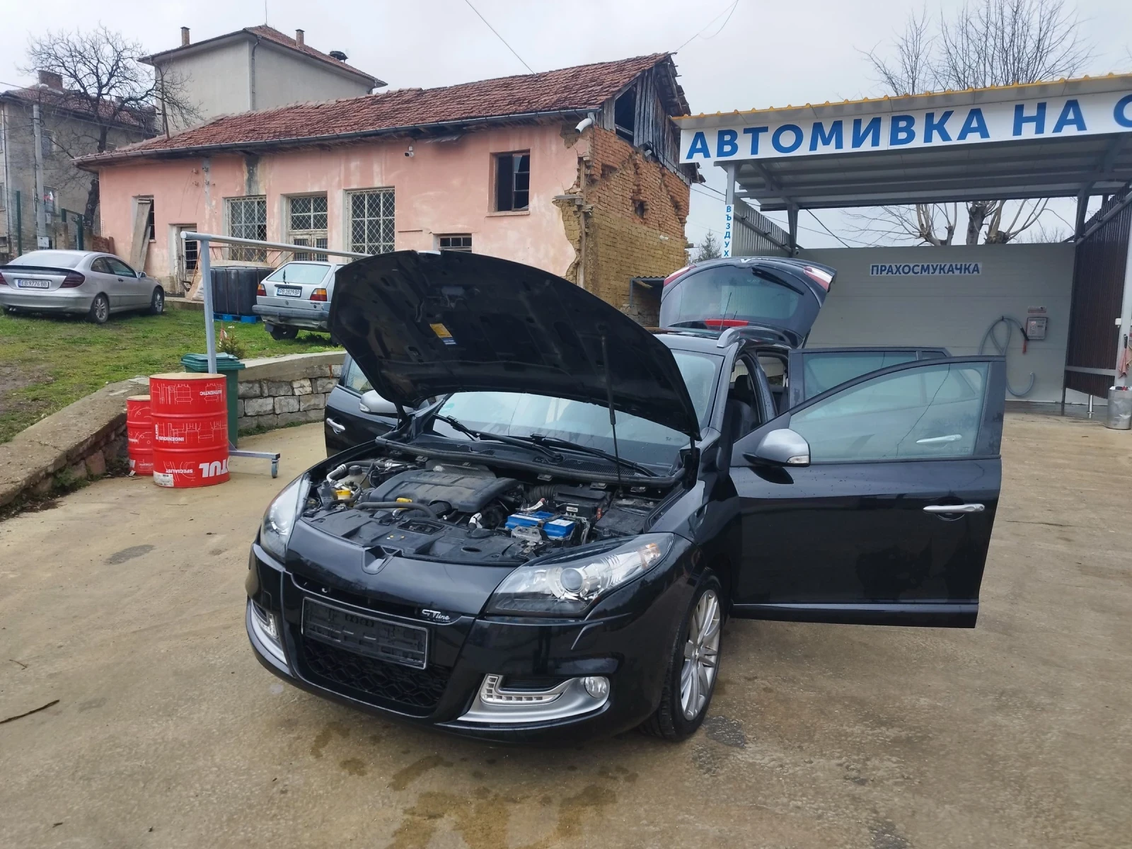 Renault Megane GT LINE , снимка 3 - Автомобили и джипове - 55410982