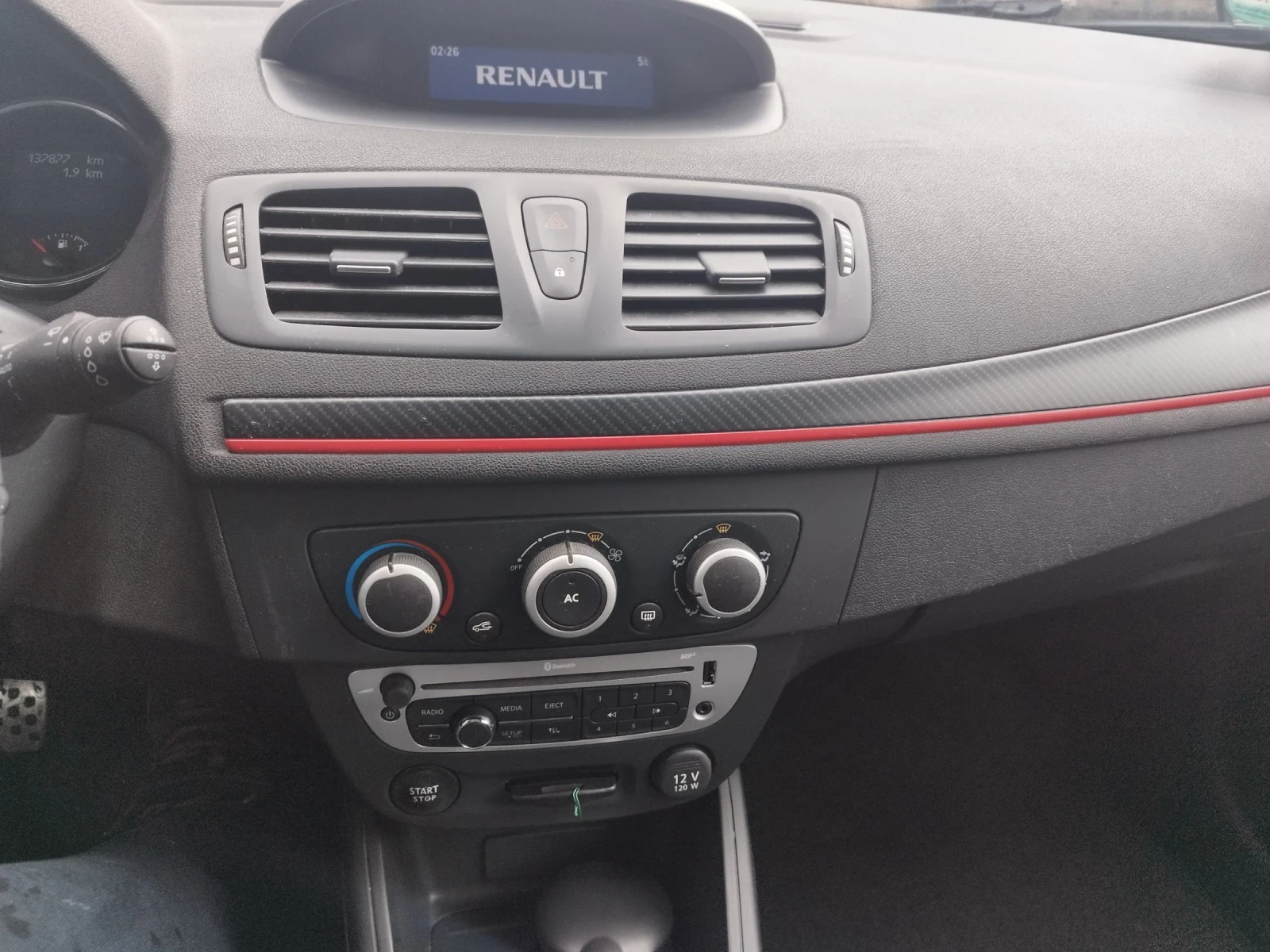 Renault Megane GT LINE , снимка 12 - Автомобили и джипове - 55410982