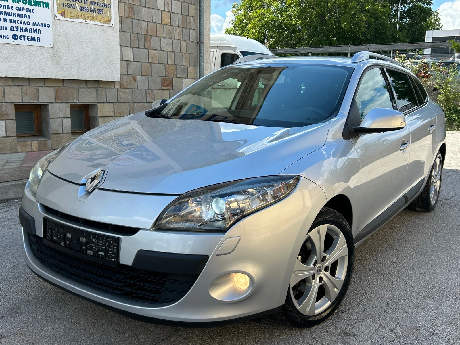 Renault Megane 2.0i XENON НАВИ