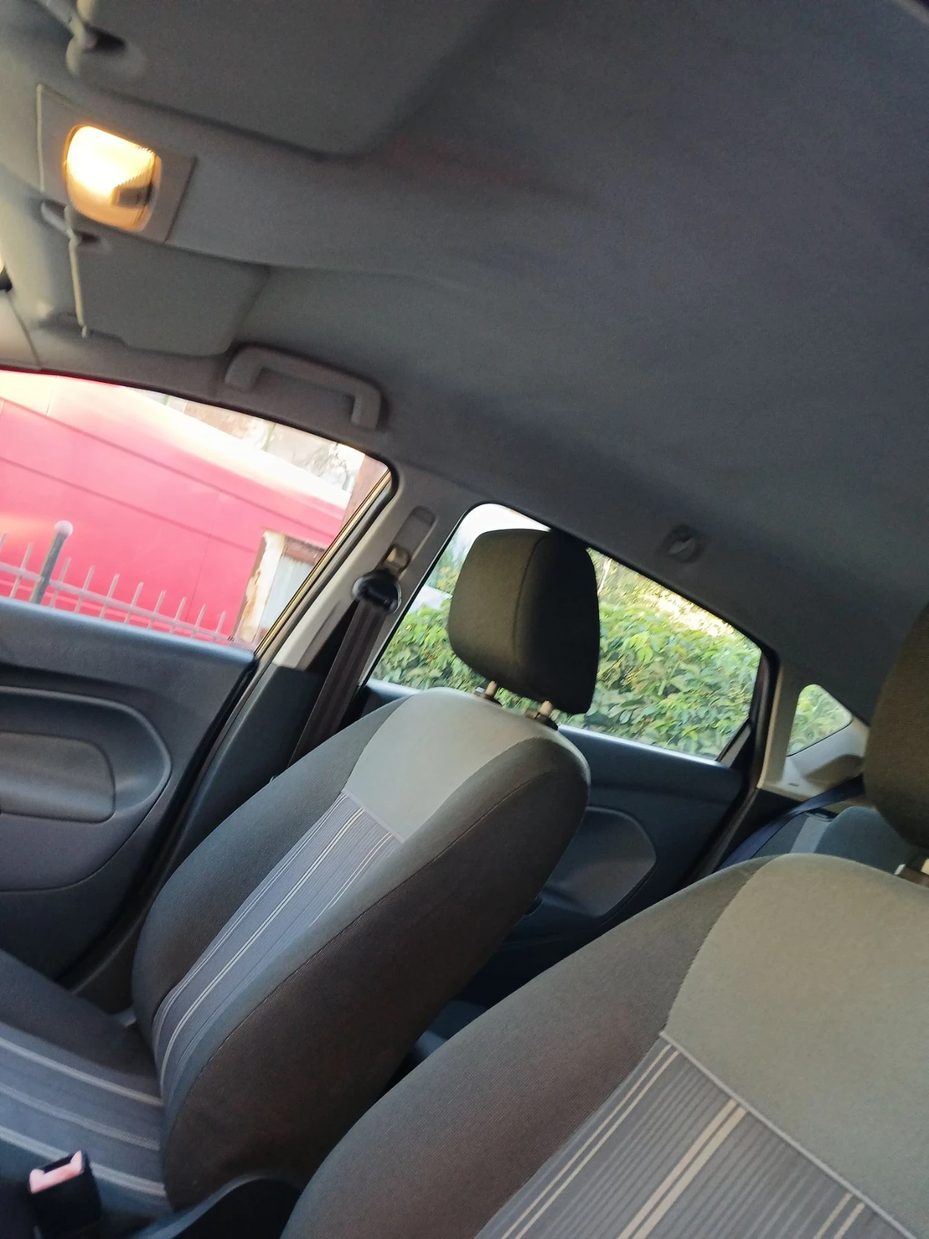 Ford Fiesta 1.25i, снимка 11 - Автомобили и джипове - 55732427