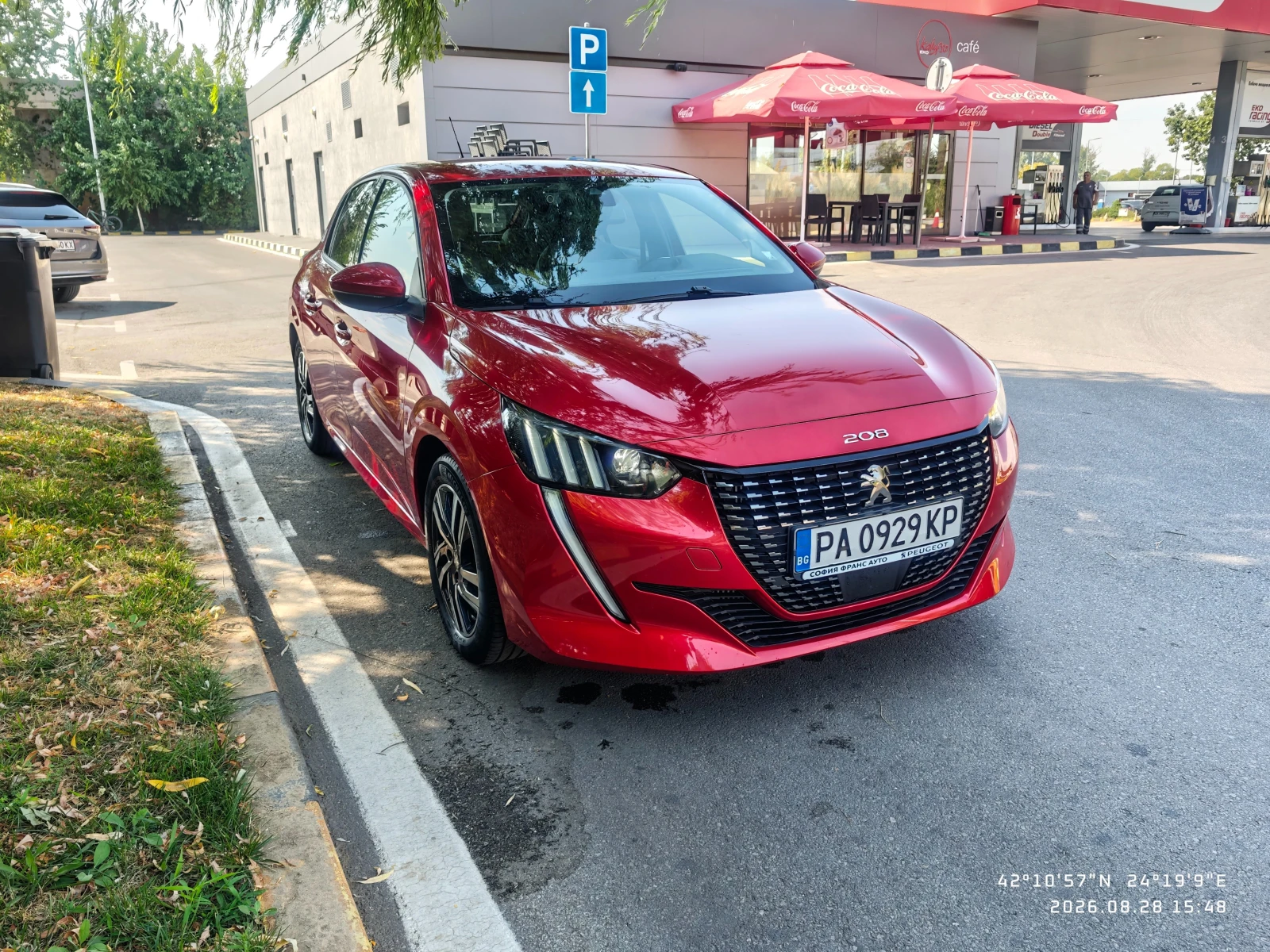 Peugeot 208 1.2 PureTech 100 EAT8 EURO 6, снимка 2 - Автомобили и джипове - 55886450