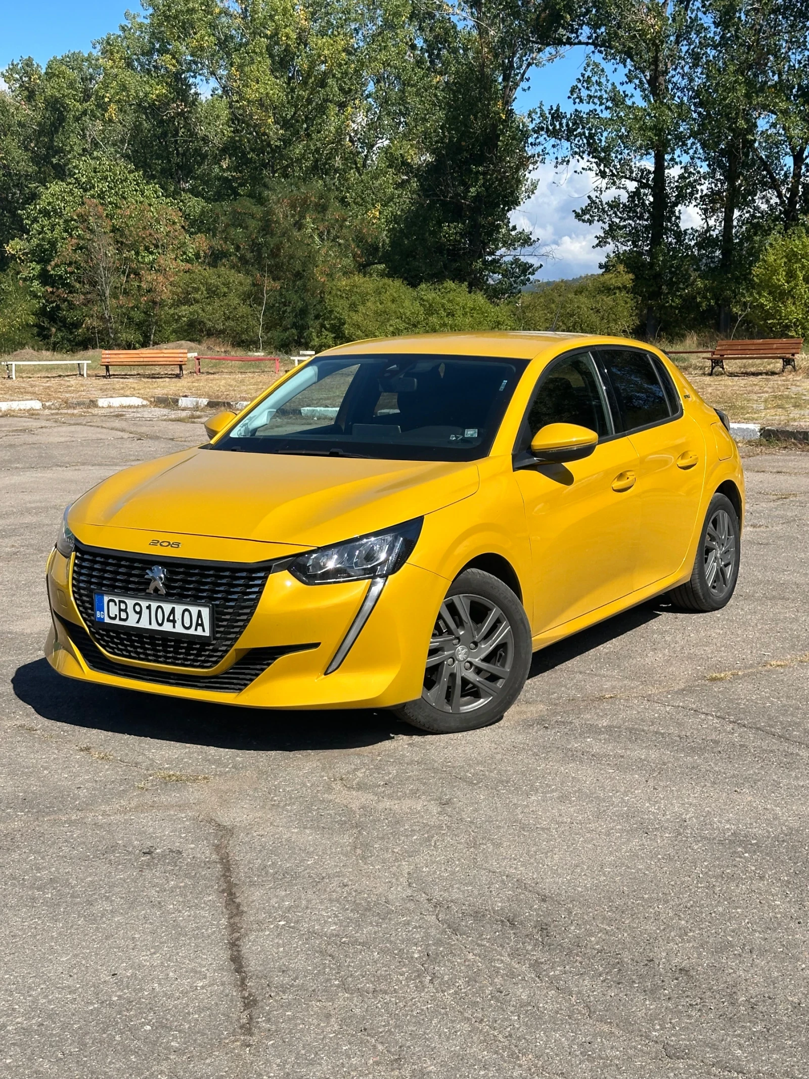 Peugeot 208 1.2 puretech STYLE, снимка 2 - Автомобили и джипове - 56244064