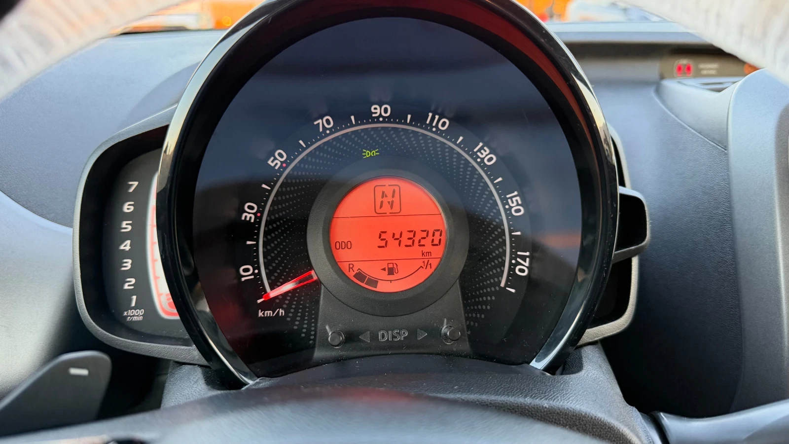 Toyota Aygo X-TREND AUTOMATIC 54000KM, снимка 13 - Автомобили и джипове - 56275681
