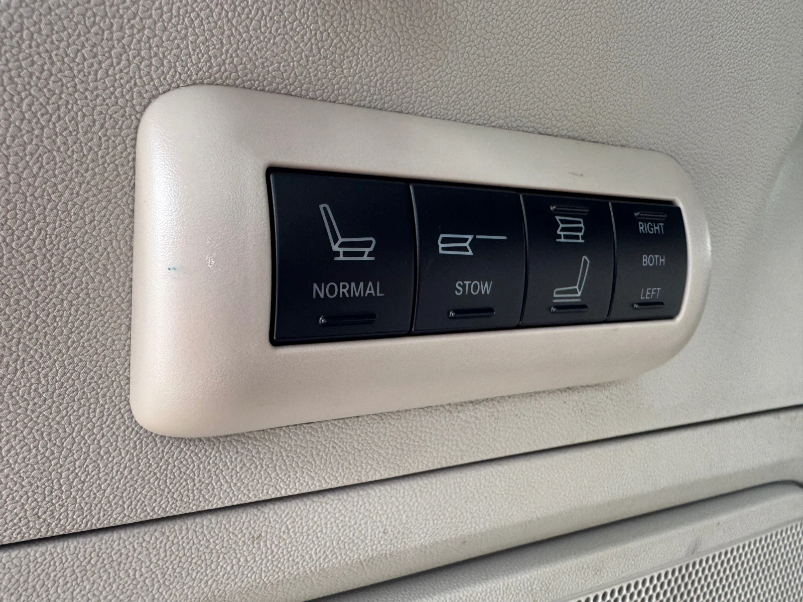 Chrysler Gr.voyager 2.8crdi-limited | Mobile.bg � ����������� 10