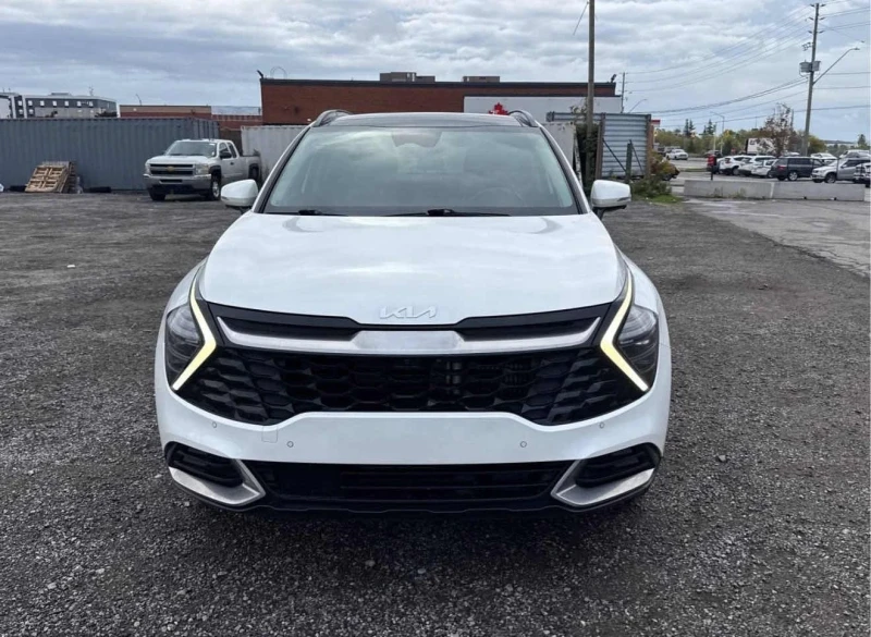 Kia Sportage Hybrid* 360cam* Обдух* Пано* Подгрев, снимка 2 - Автомобили и джипове - 52317322