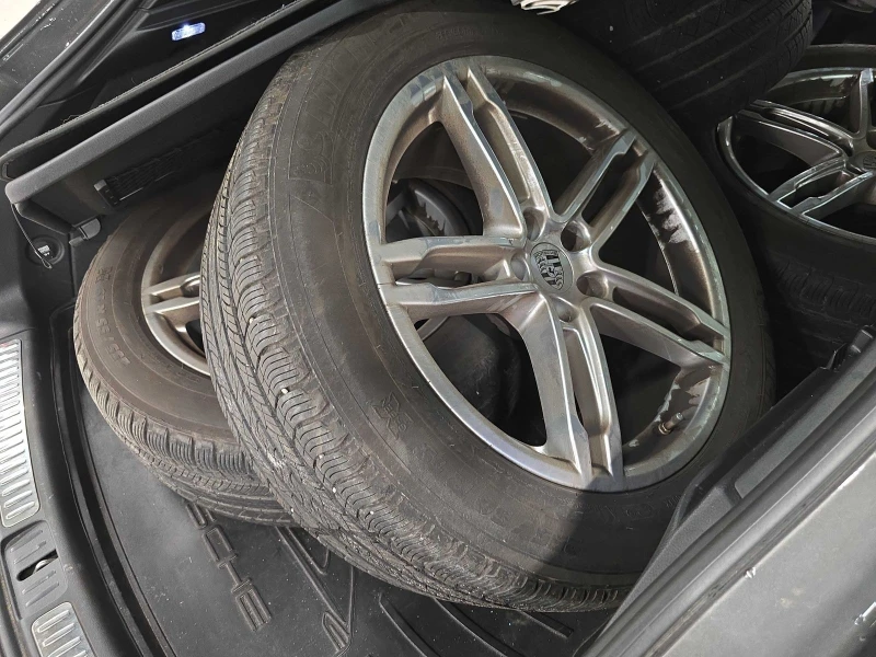 Porsche Macan S CARFAX АВТО КРЕДИТ , снимка 14 - Автомобили и джипове - 52613647
