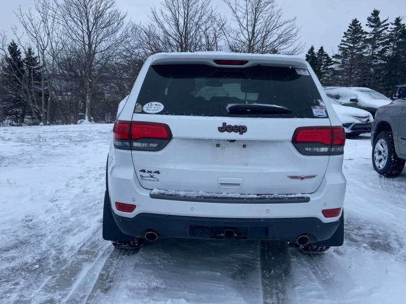 Jeep Grand cherokee * Trailhawk * CARFAX * БЕЗ ПЪРВОНАЧАЛНА ВНОСКА, снимка 4 - Автомобили и джипове - 52815126