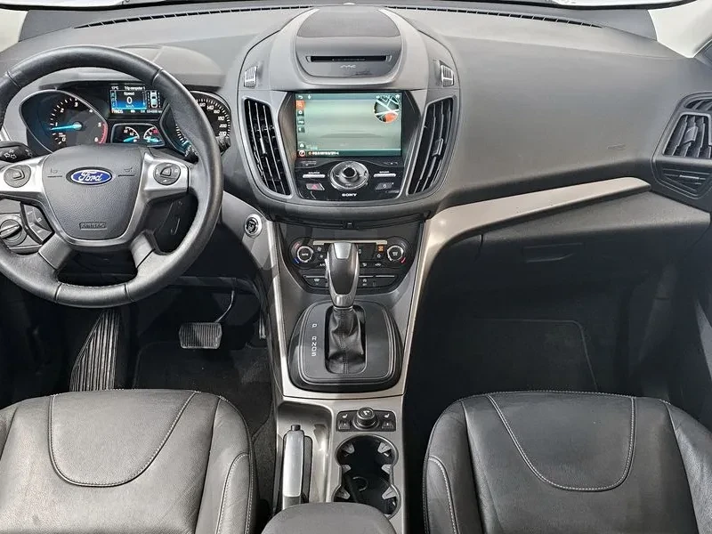 Ford Kuga 2.0 Diesel Trendy, снимка 7 - Автомобили и джипове - 54791402