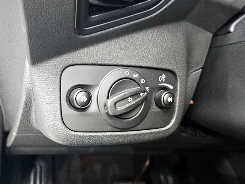 Ford Kuga 2.0 Diesel Trendy, снимка 17 - Автомобили и джипове - 54791402