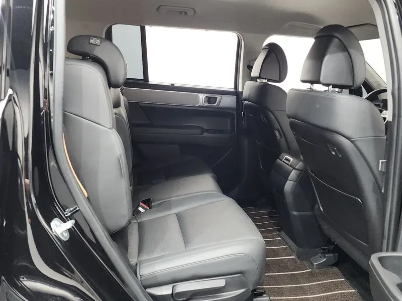 Hyundai Santa fe Gasoline 2.5T 2Wd Prestige, снимка 11 - Автомобили и джипове - 56130456