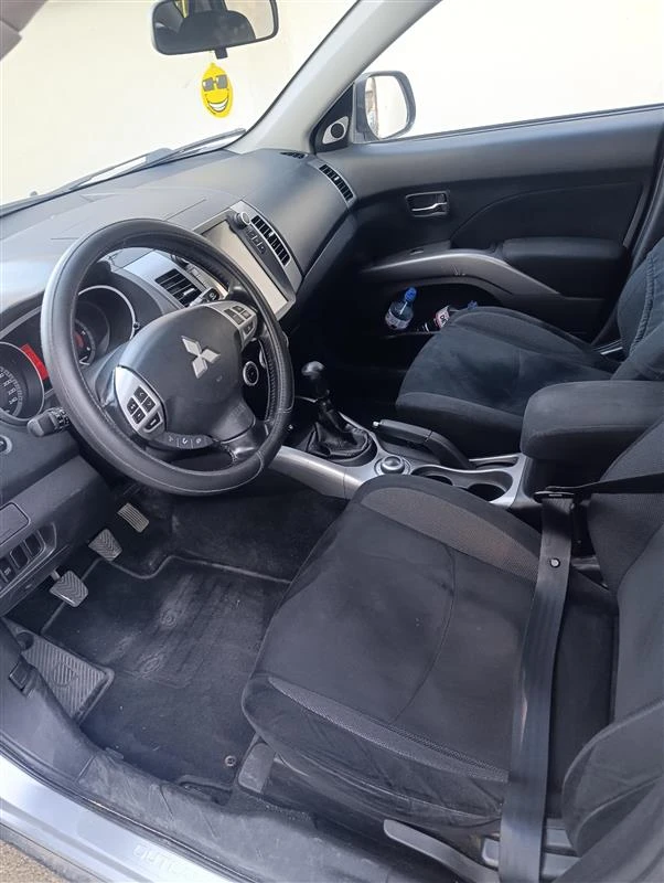Mitsubishi Outlander, снимка 6 - Автомобили и джипове - 56359951