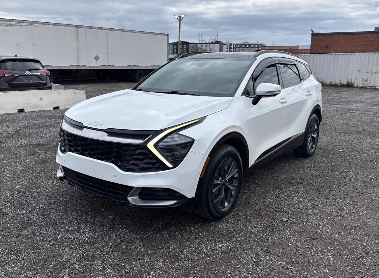 Kia Sportage Hybrid* 360cam* Обдух* Пано* Подгрев, снимка 1