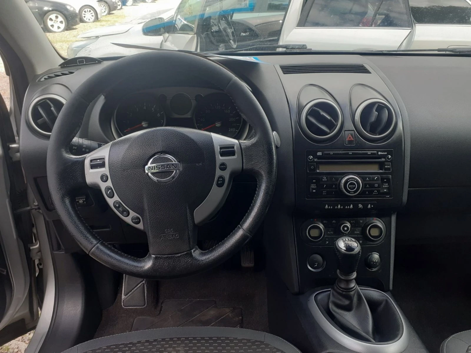 Nissan Qashqai 2.0i 140k.c. 6скорости ГАЗ  - изображение 7