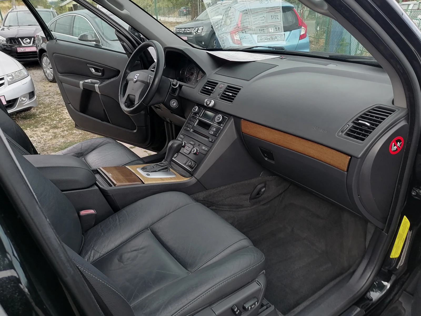Volvo Xc90 3.2i - изображение 6