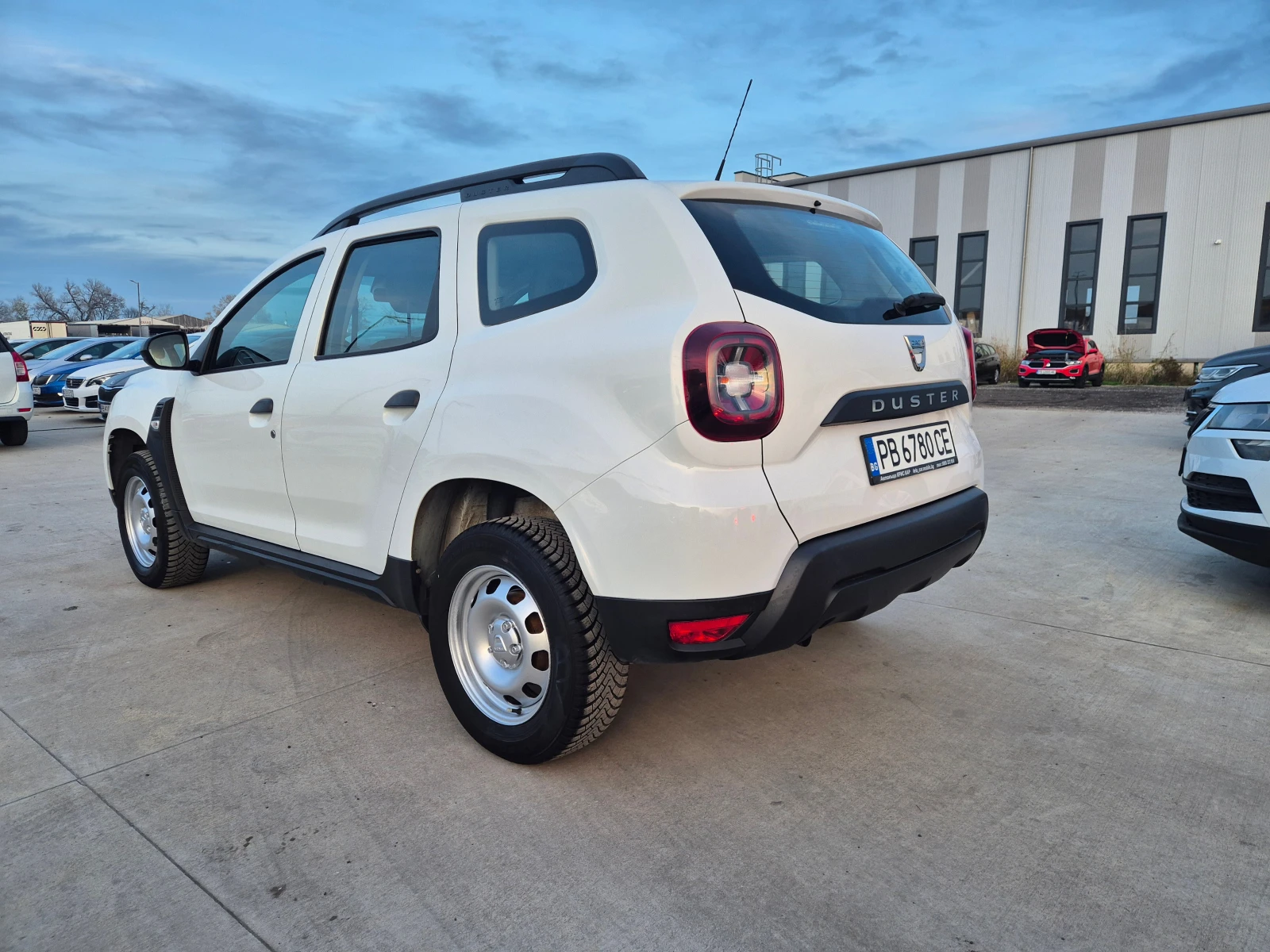 Dacia Duster N1 4x4 M/T1.5 DCI  | Mobile.bg   3