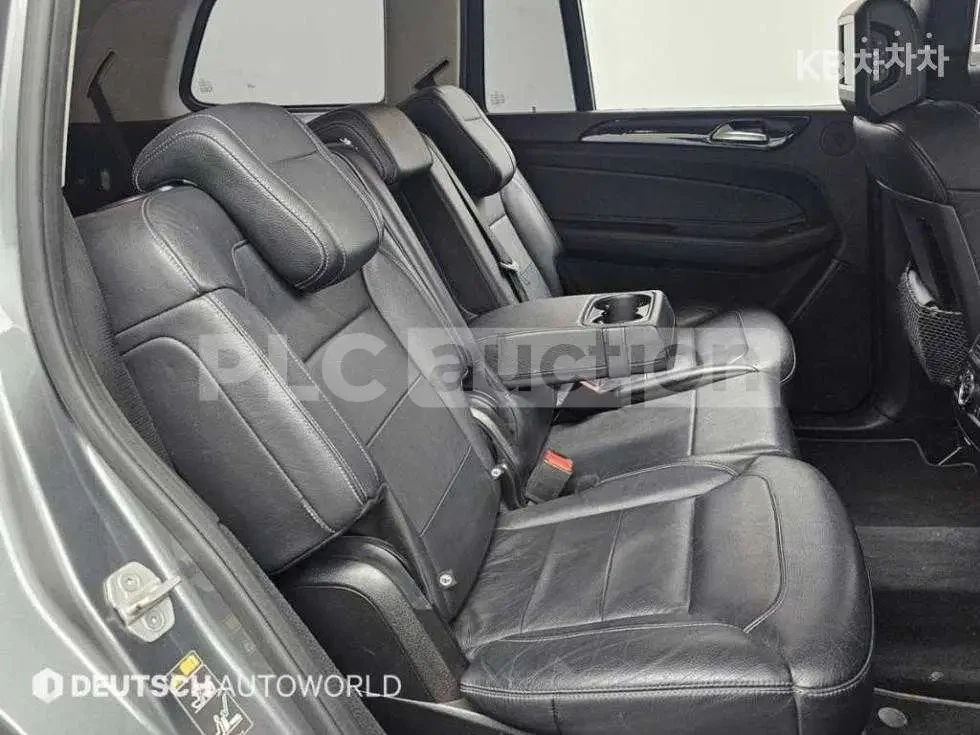 Mercedes-Benz GLS 350 * DIS* 360* Обдухване* TV* , снимка 12 - Автомобили и джипове - 53994291