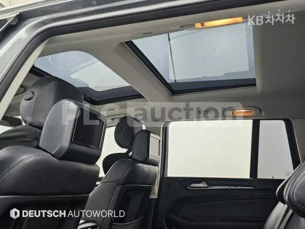 Mercedes-Benz GLS 350 * DIS* 360* Обдухване* TV* , снимка 11 - Автомобили и джипове - 53994291