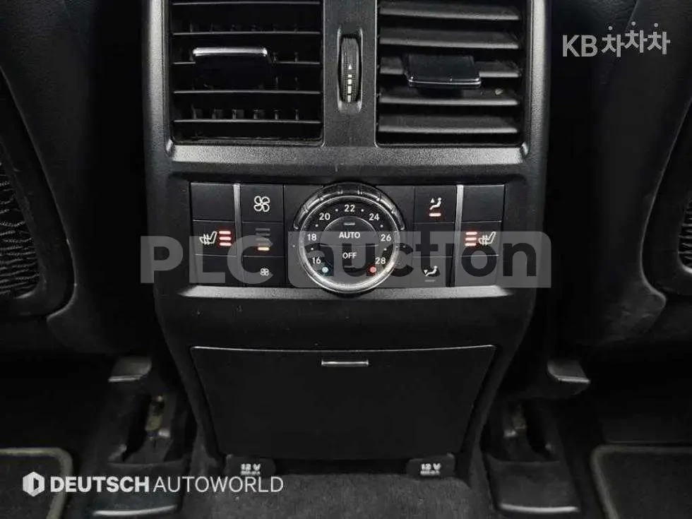 Mercedes-Benz GLS 350 * DIS* 360* Обдухване* TV* , снимка 13 - Автомобили и джипове - 53994291