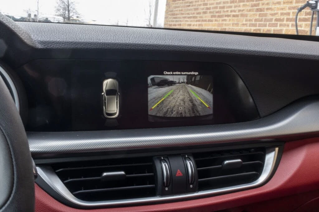 Alfa Romeo Stelvio 2018 Alfa Romeo Stelvio Ti Sport AWD, снимка 13 - Автомобили и джипове - 54678633