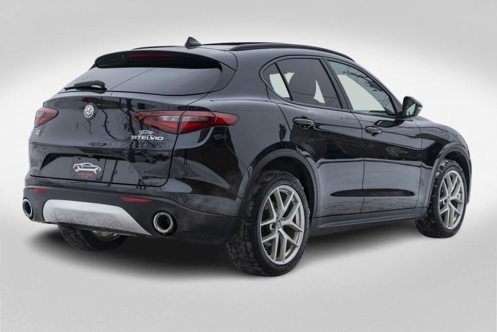 Alfa Romeo Stelvio 2018 Alfa Romeo Stelvio Ti Sport AWD, снимка 4 - Автомобили и джипове - 54678633