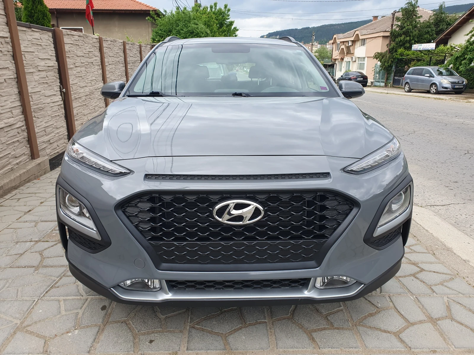 Hyundai Kona 2.0i AWD SEL, снимка 3 - Автомобили и джипове - 54717351