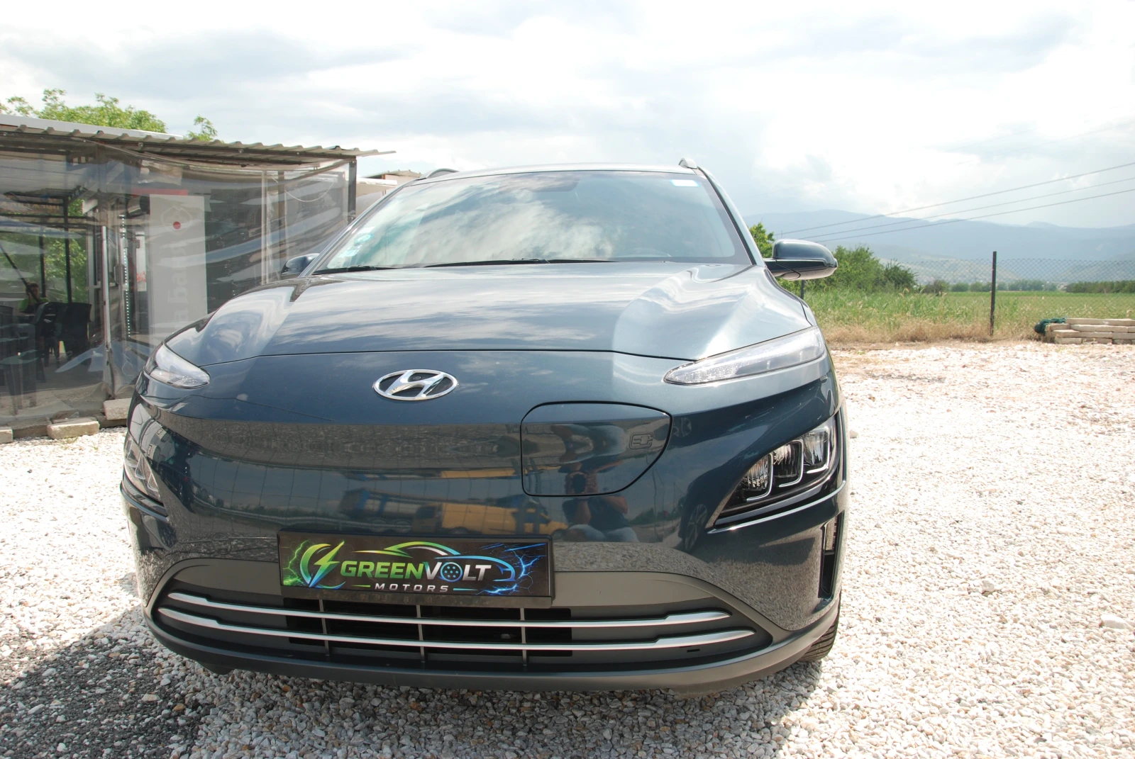 Hyundai Kona 294 евро/месец ГАРАНЦИЯ / SOH 100%", снимка 2 - Автомобили и джипове - 54766069