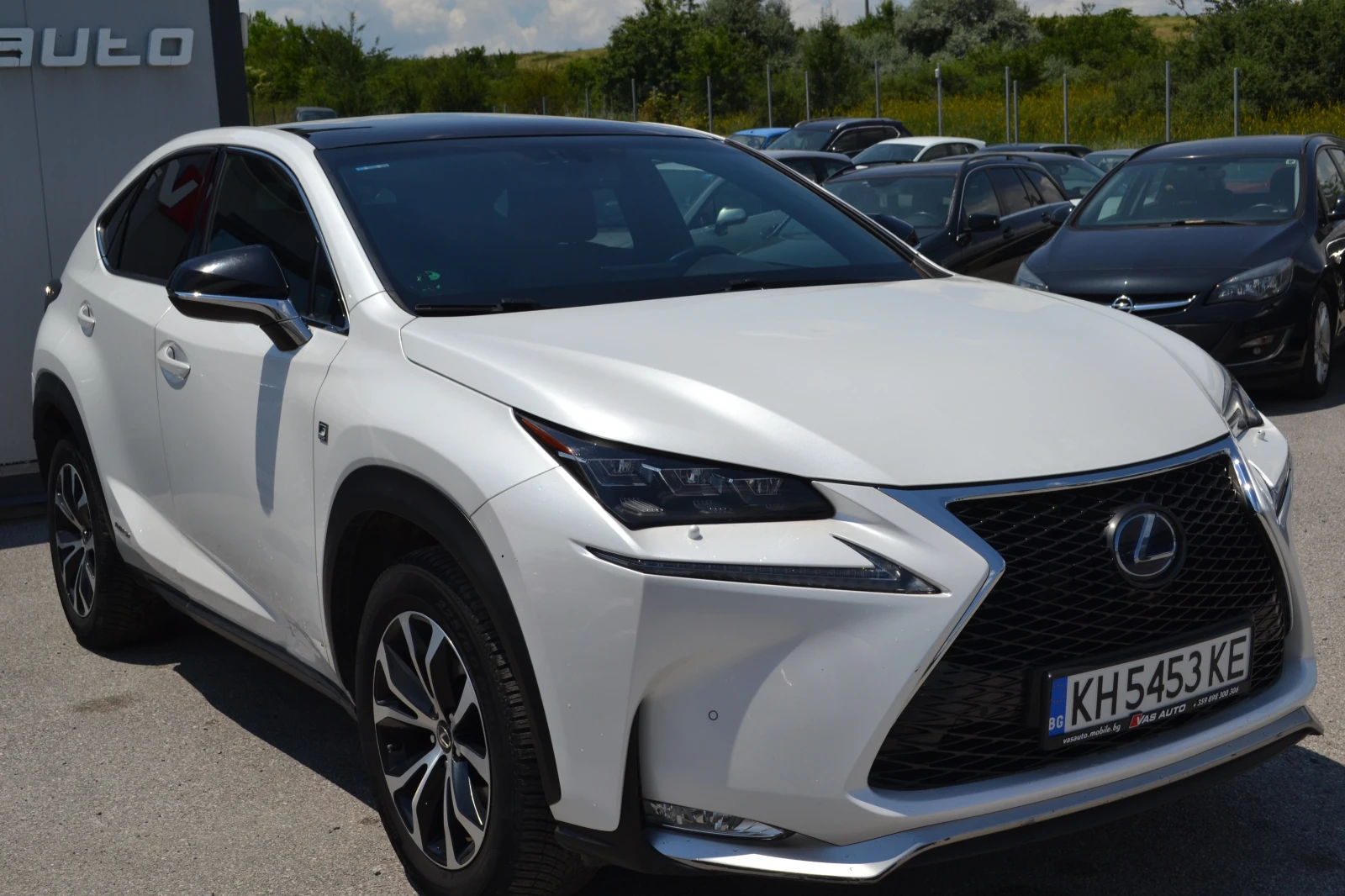 Lexus NX 300h 2.5-HIBRD, снимка 3 - Автомобили и джипове - 54834722