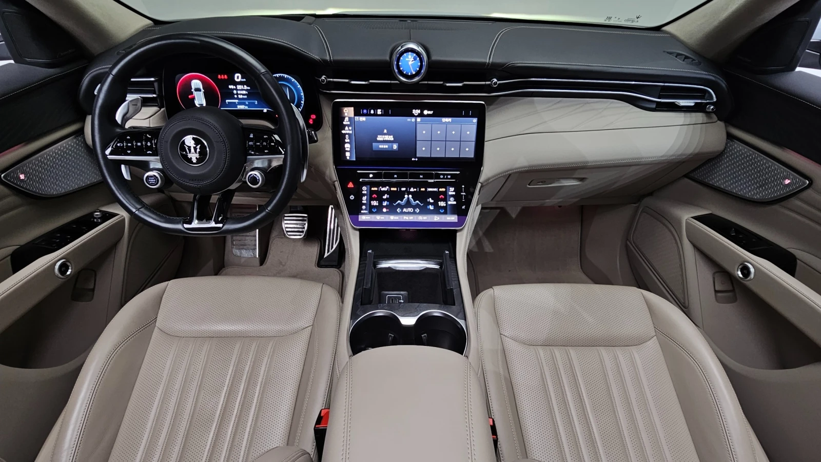 Maserati Grecale * GT* AWD* HEADUP* , снимка 7 - Автомобили и джипове - 54957789