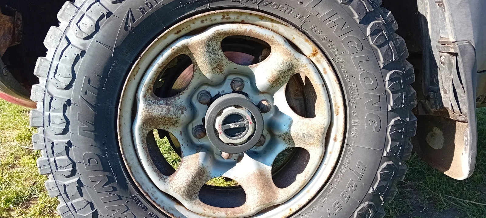 Nissan Terrano 2.7 125 кс., снимка 6 - Автомобили и джипове - 55511467