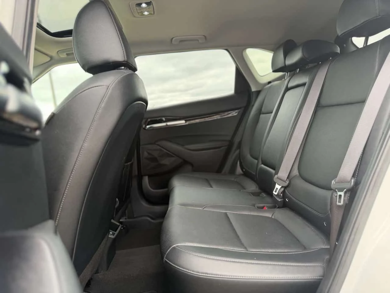 Kia Seltos * 2.0 EX * CARFAX * ФИКСИРАНА ЦЕНА ДО БГ * , снимка 9 - Автомобили и джипове - 56324744