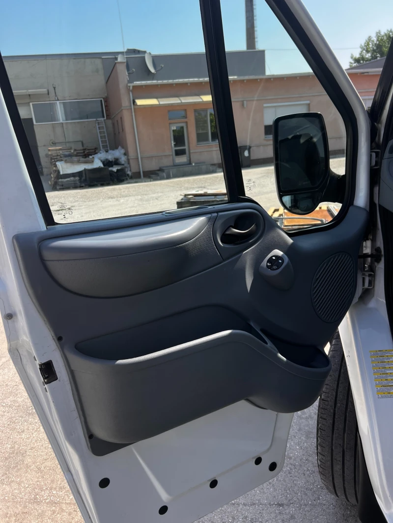 Ford Transit JUMBO, снимка 9 - Бусове и автобуси - 52791964