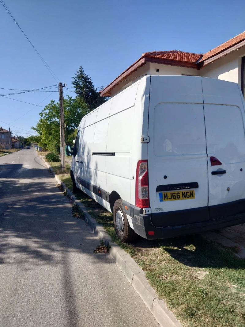 Renault Master, снимка 6 - Бусове и автобуси - 52371360
