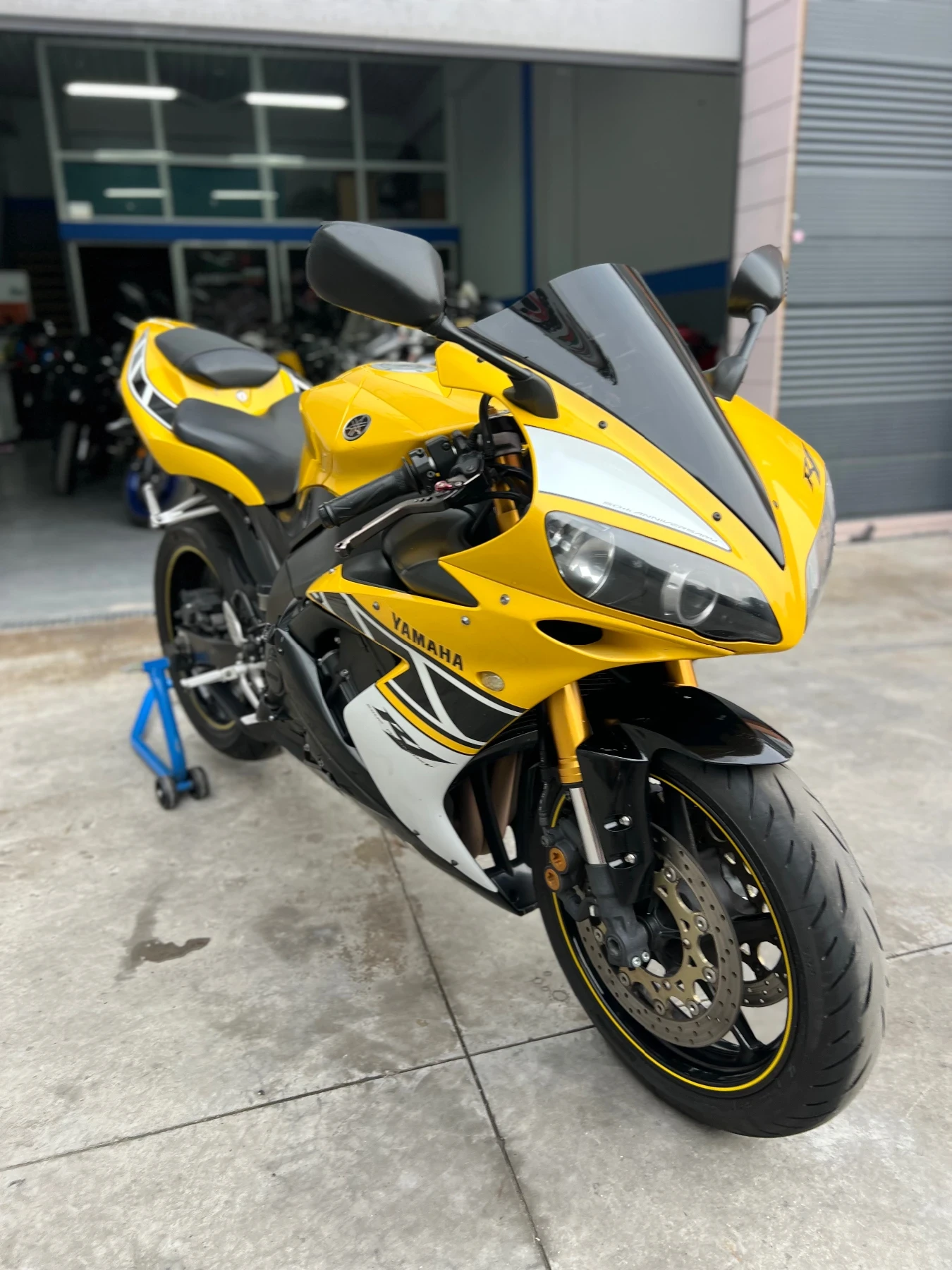 Yamaha YZF-R1 Anniversary, снимка 4 - Мотоциклети и мототехника - 54878089