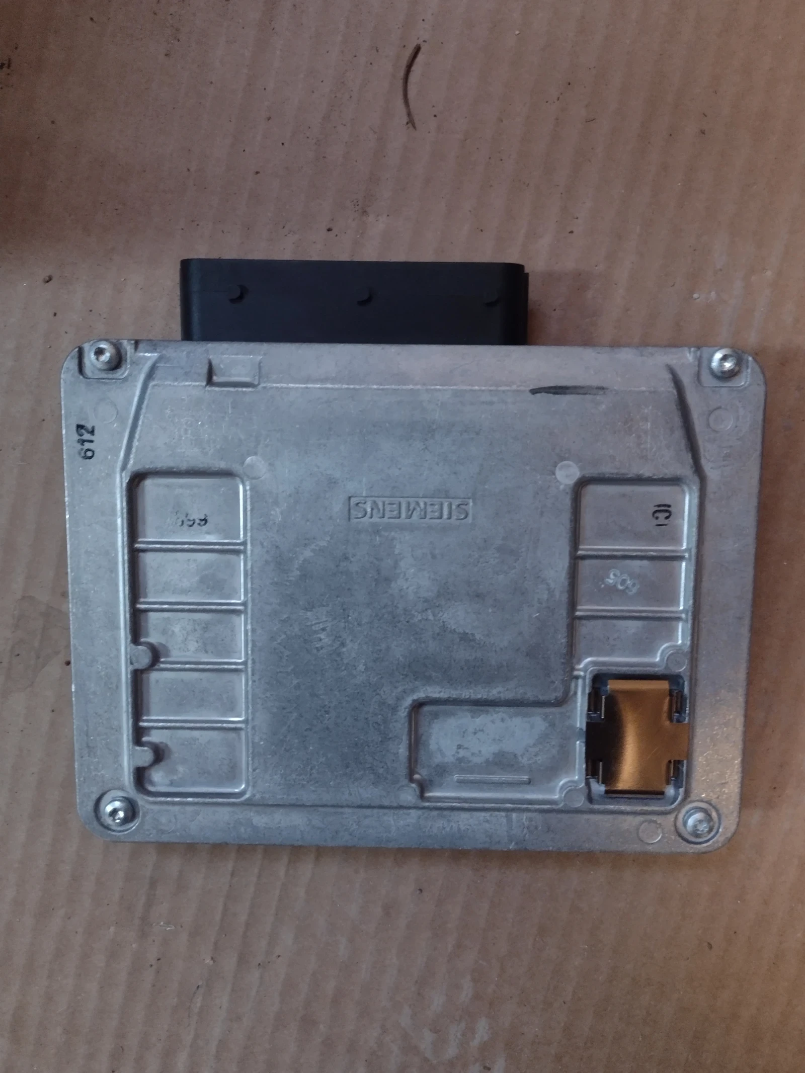 0AD 927 755 AJ �������� ��������� ����� �� VW TOUAREG 3.0 TDi  Siemens 5WP22084 | Mobile.bg � ����������� 2