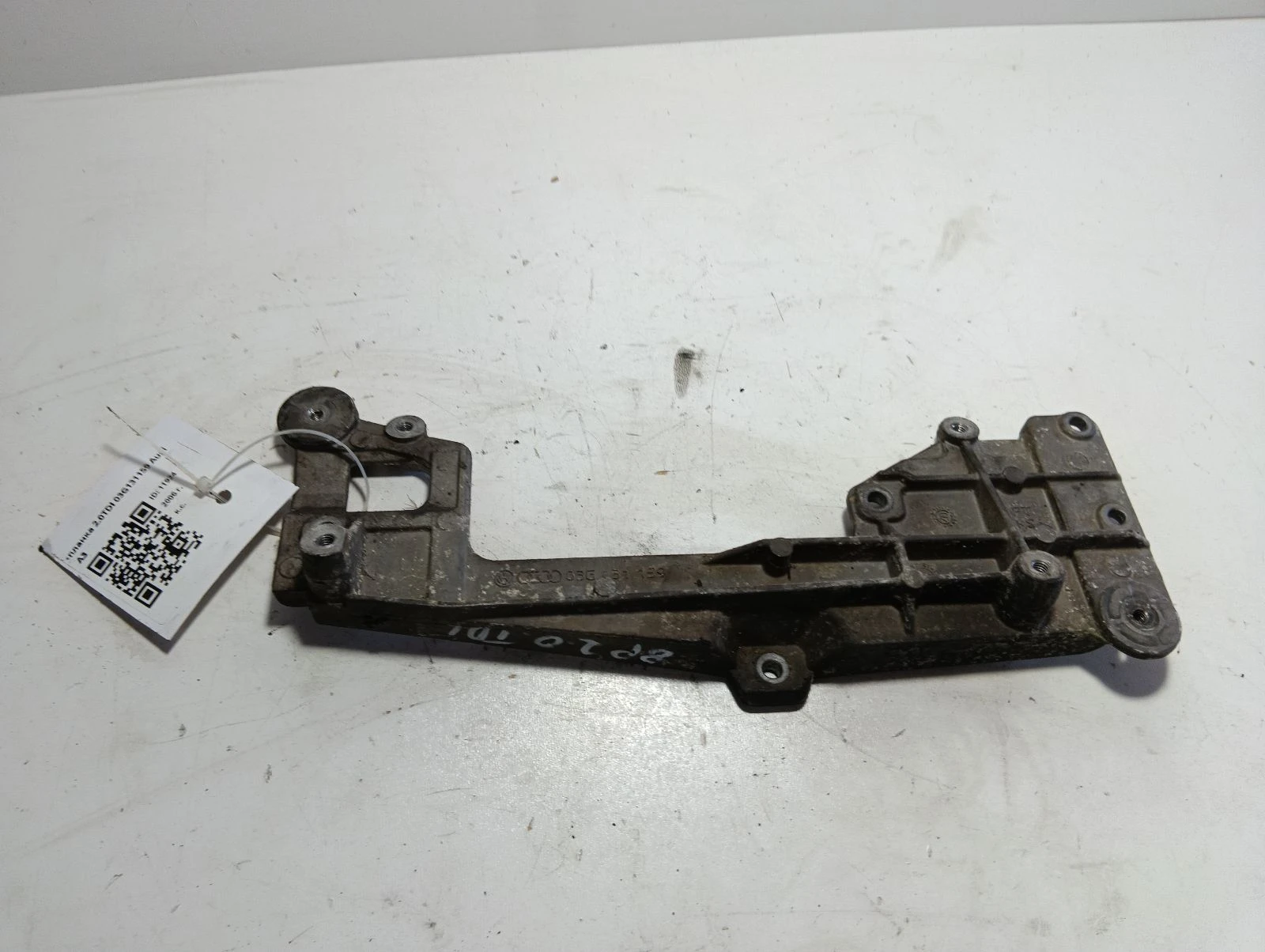 планка 2.0TDI 03G131159 Audi A3