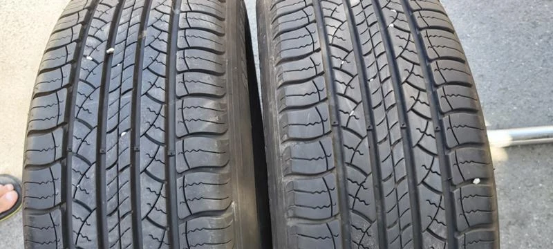 Гуми Летни 205/65R15, снимка 3 - Гуми и джанти - 29859030