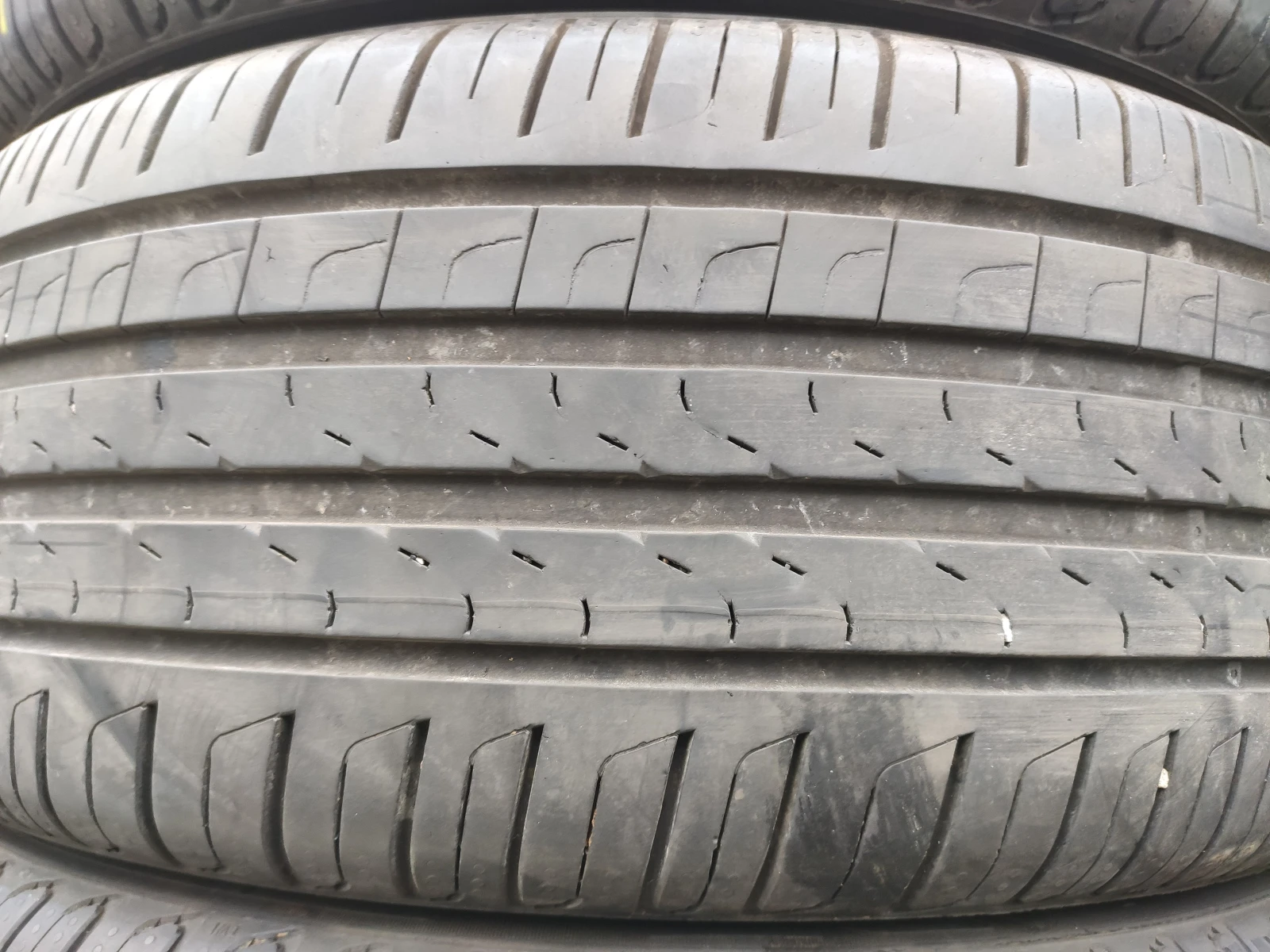  215/45R18 | Mobile.bg   2