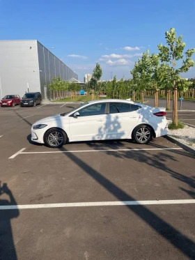 Hyundai Elantra, снимка 5