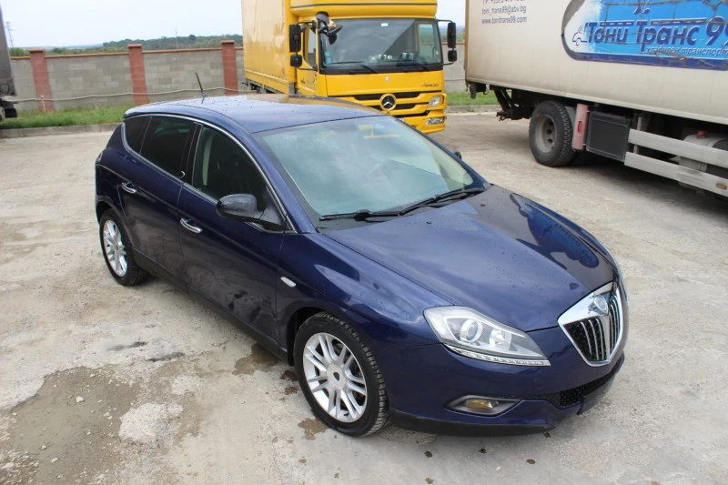 Lancia Delta 2.0JTD НОВ ВНОС, снимка 3 - Автомобили и джипове - 47403556