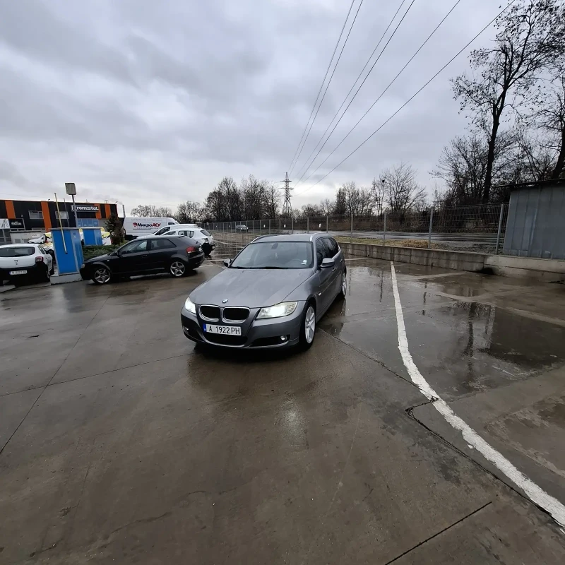 BMW 320 184кс 2011г N47T, снимка 1 - Автомобили и джипове - 48424733