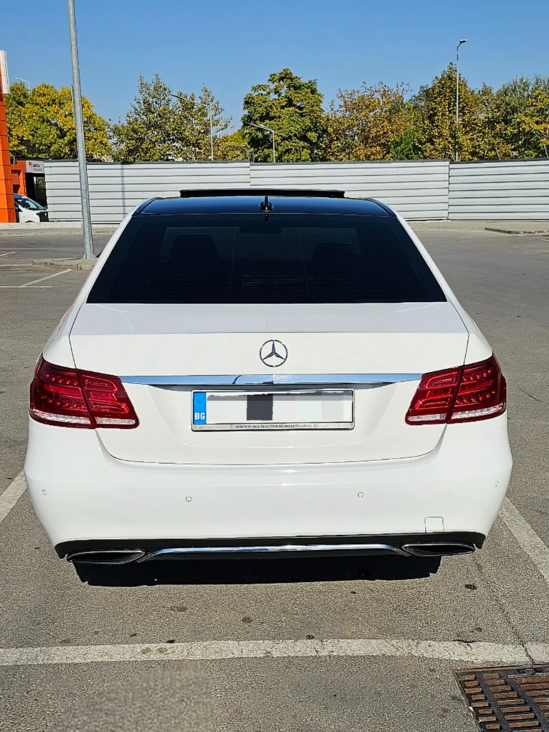 Mercedes-Benz E 200, снимка 3 - Автомобили и джипове - 48763462